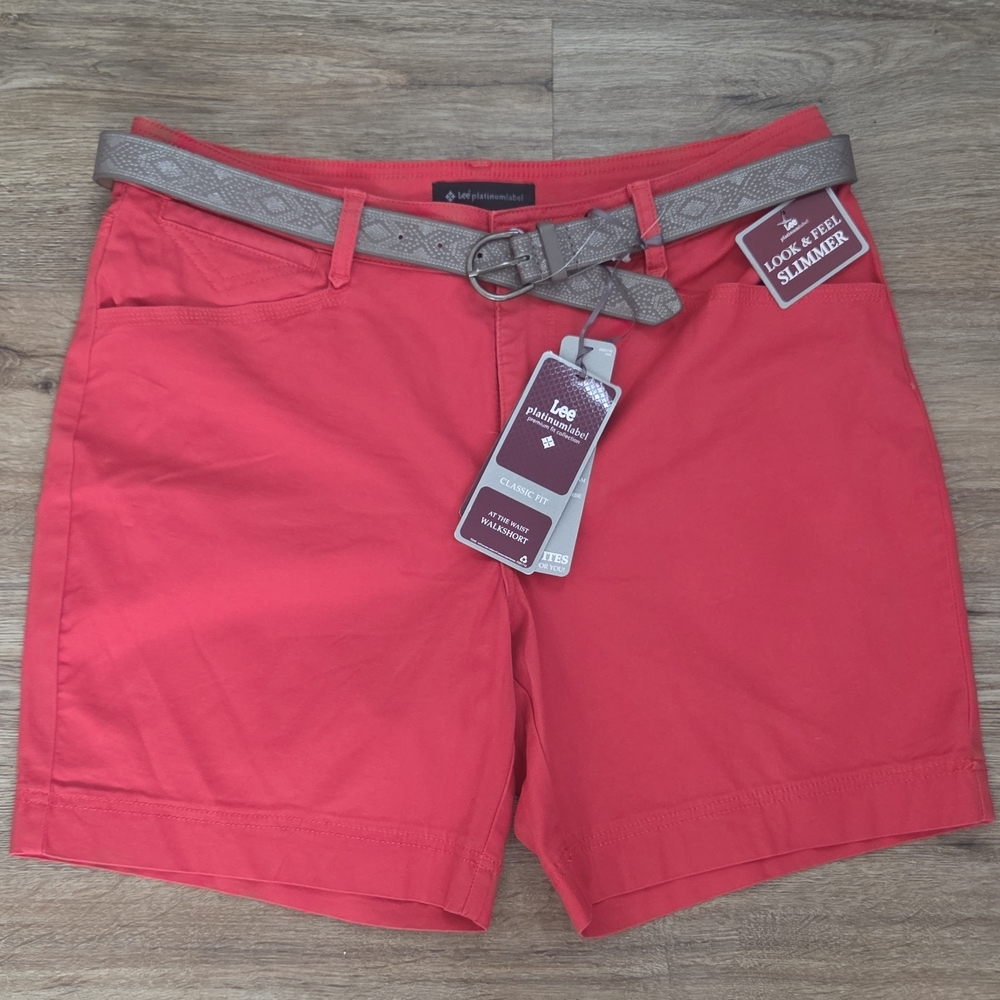 Lee Coral Pull-On Shorts with Textured Taupe Belt Woman's 14 Petite